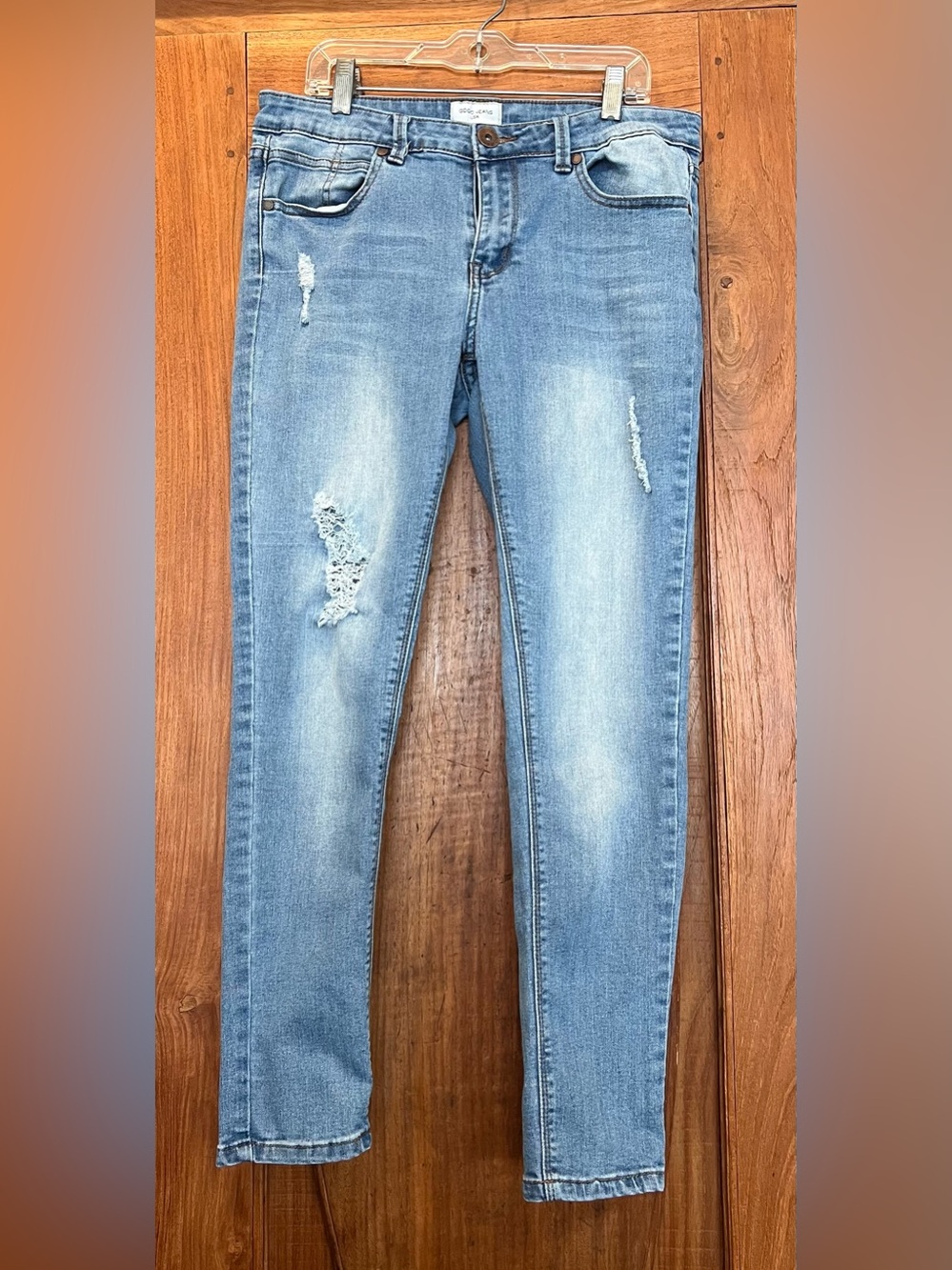 GOGO Jeans USA Low-Rise Distressed Skinny Ankle Light Wash Denim Juniors Size 9